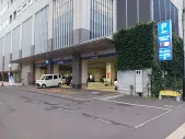 北8西3　屋内保管駐車場